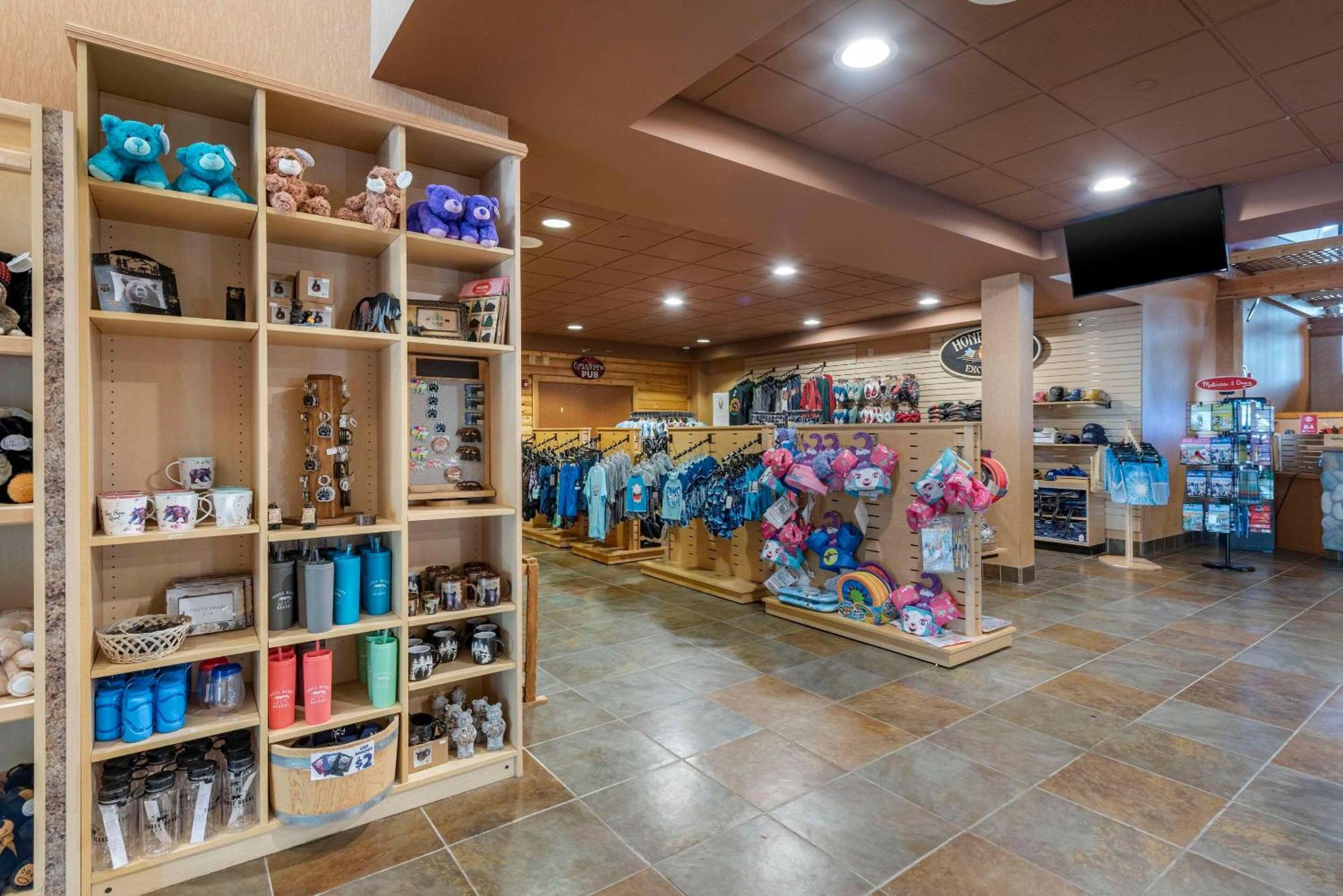 Three Bears Resort Waterpark Near Tomah Ascend Collection Warrens Kültér fotó
