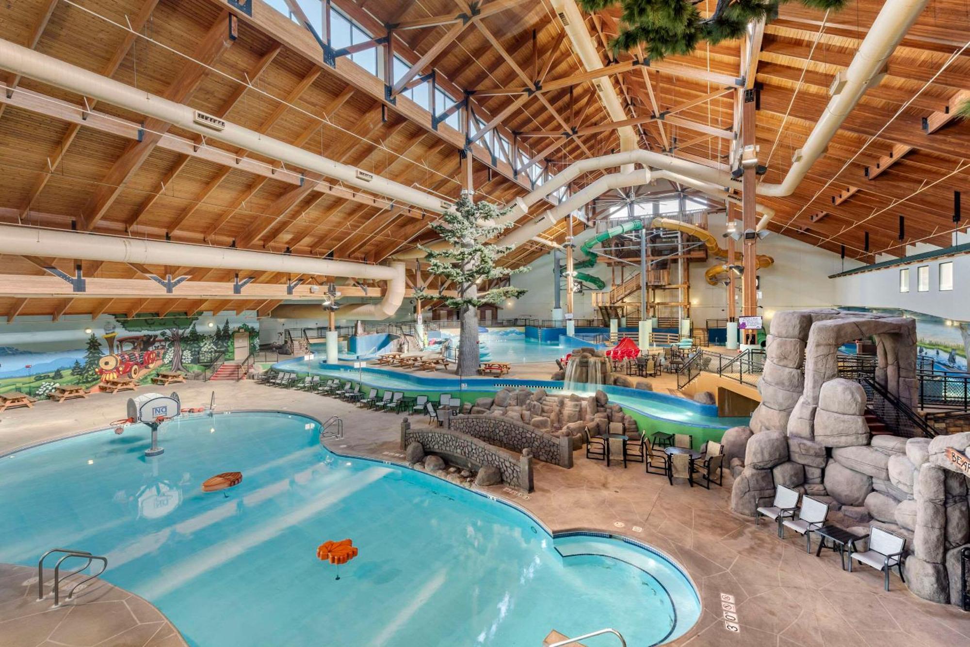 Three Bears Resort Waterpark Near Tomah Ascend Collection Warrens Kültér fotó